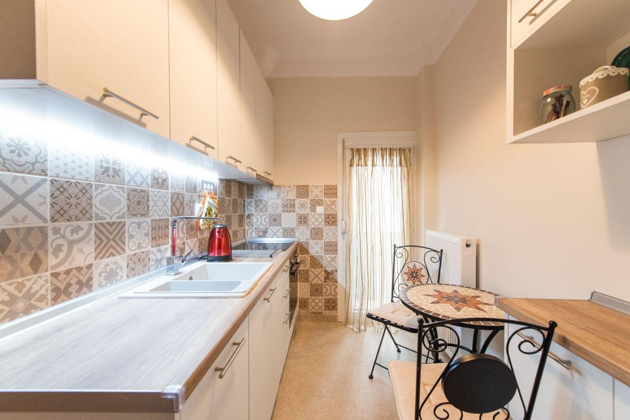 Apricot By Halu! Cozy Apt Next To Agia Sophia Metro Station Tesalónica Exterior foto